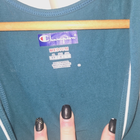 Champion Workout Tank - MD - Picture 3 of 3